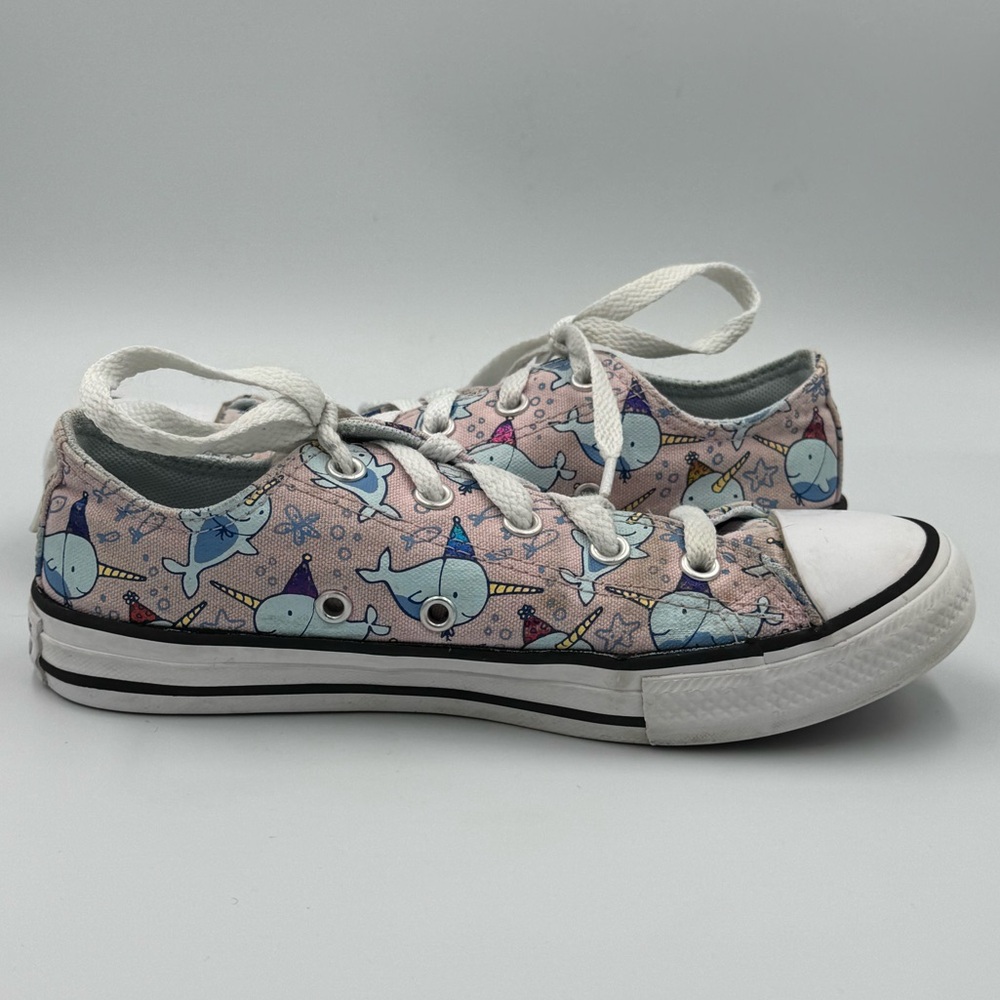 Converse All Star Junior Pink Narwhal Print Low Top Lace Up Sneakers Size 2